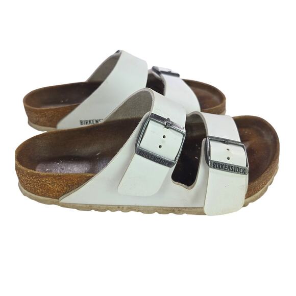 Birkenstock Shoes - Birkenstock | White Arizona Birko-Flor Sandals | Size 38 (7-7.5)